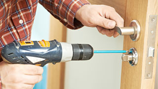 Automotive Locksmith at 20737 College Park, Maryland